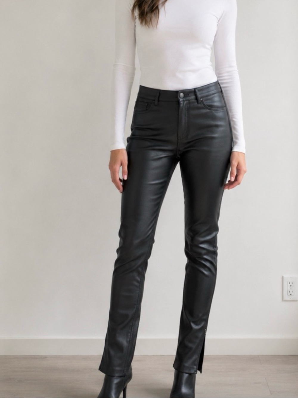 Zara Black Faux Leather Skinny Jeans medium